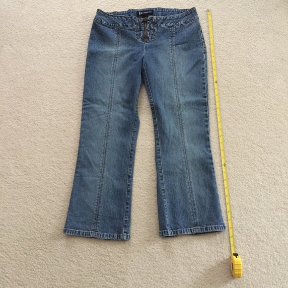 JLo Capri - Picture 4 of 8